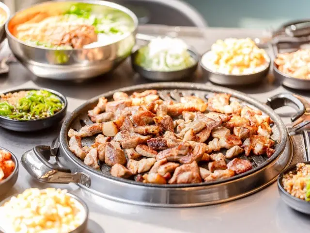 Oneulgimhaedwitgogi Main Branch Korean BBQ 2