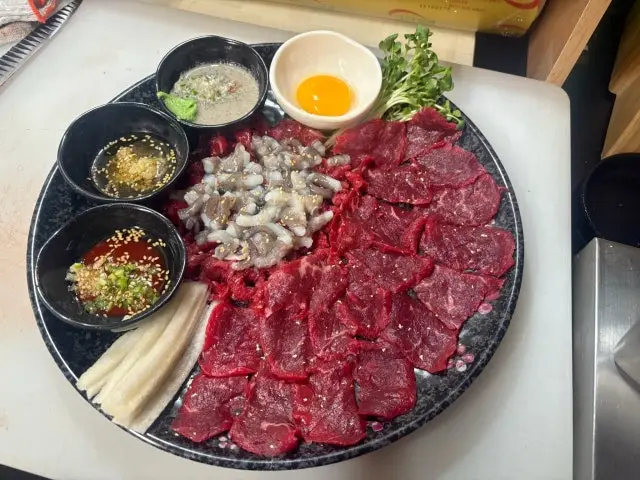 한우육회마을 1호점 본점 노포 사진 2