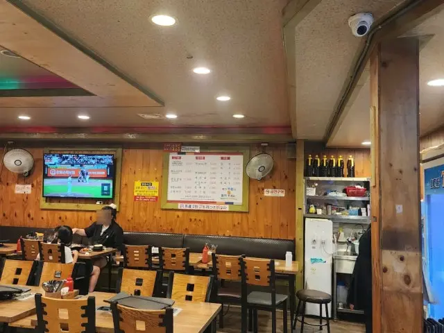 Watdasamgyeopsal Sintan店 写真 3