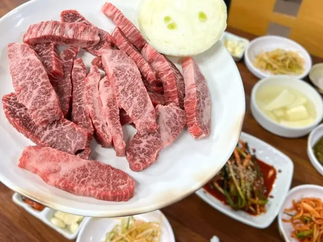 Ildeunghanujeongyuksikdang 2ho店 精肉食堂 3