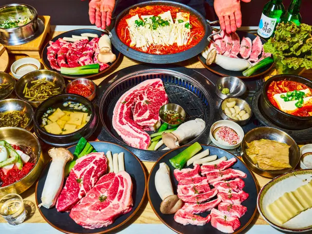 Matchandeulwangsogeumgui Dujeong Branch Ogyeopsal (Skin-On Pork Belly) 1
