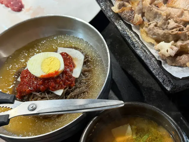 Wolmaerang Samgyeopirang Cheap Korean BBQ 2