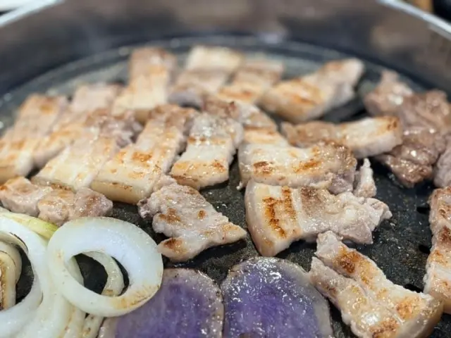 Meokgalmaegi 家族向け焼肉 2