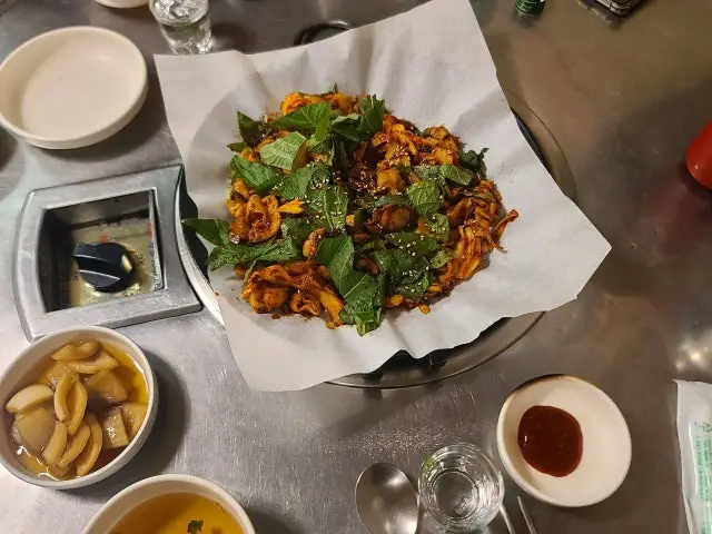 Sinsadonggopchangtaim 老字号烤肉 3