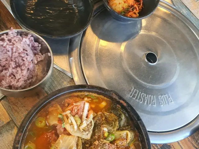 Eongteorisaenggogi Munrae店 平价烤肉 3