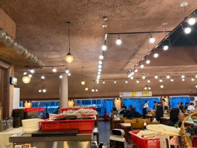 Ttiulseokgalbi Yuseong店 家庭聚餐烤肉 3