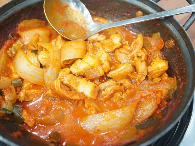 Sigoltongdwaejibokeum Busannamcheon店 一人烤肉 3
