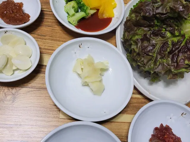 Udon Korean BBQ with Private Rooms 2