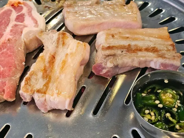 Mungtaengi Sinpyeong Branch Galbi (Korean Short Ribs) 3
