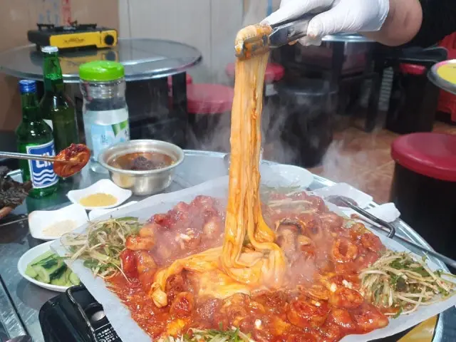 Daeyanggopchangyeontangui Old-School Korean BBQ 1
