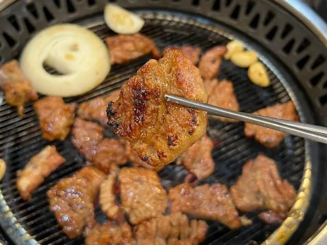 Maposutbulgalbi Galbi (Korean Short Ribs) 3