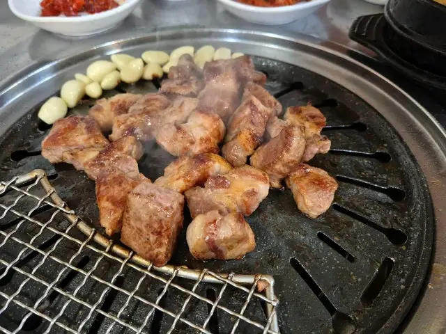 Kkokjineyeontangui 照片 2
