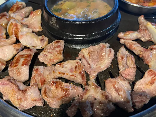 Dwitgogi Photos 1