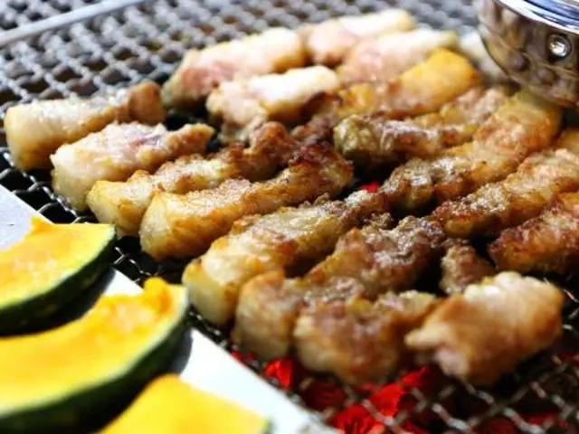 Gangnamdwaeji Daeyeonjikyeong Branch Korean Beef BBQ (Hanwoo) 1