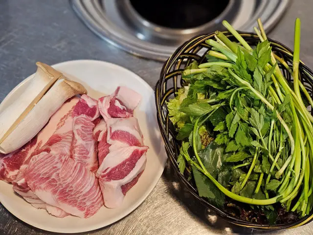산청엔흑돼지 소고기·한우 사진 3