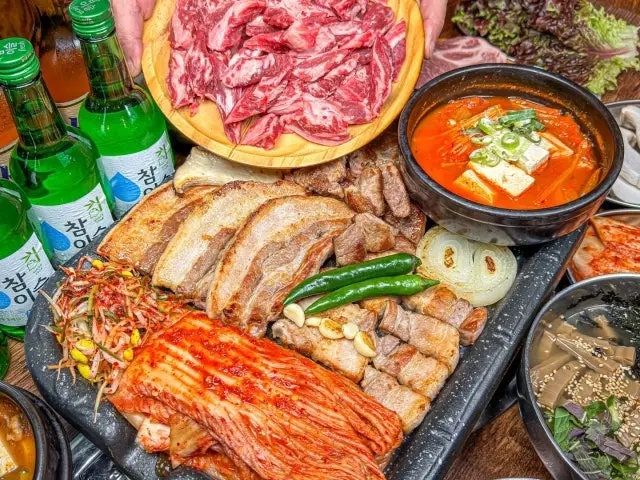 고향집김치삼겹살 합정역점 소고기·한우 사진 2