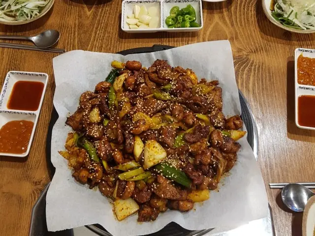 Yeonhwagu 总店 烤大肠头 2