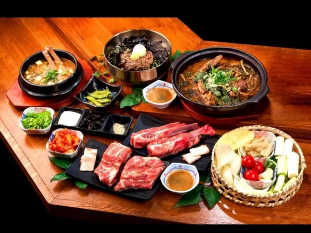 Jinggiseu Gwanganri Branch Korean Beef BBQ (Hanwoo) 2