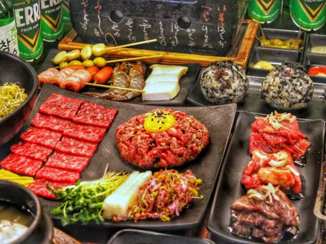 Yukhoegongjakso Yeongdeungpo店 深夜烤肉 1