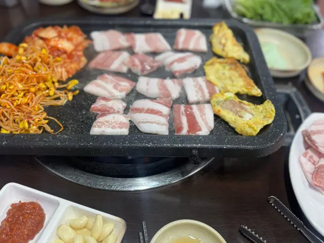 자매삼겹살 사진 1