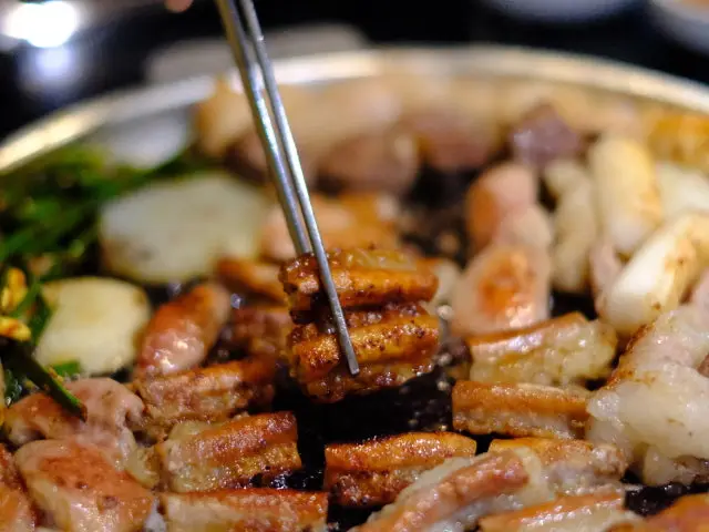Omadanghwangsogopchang Gopchang (Grilled Intestines) 2