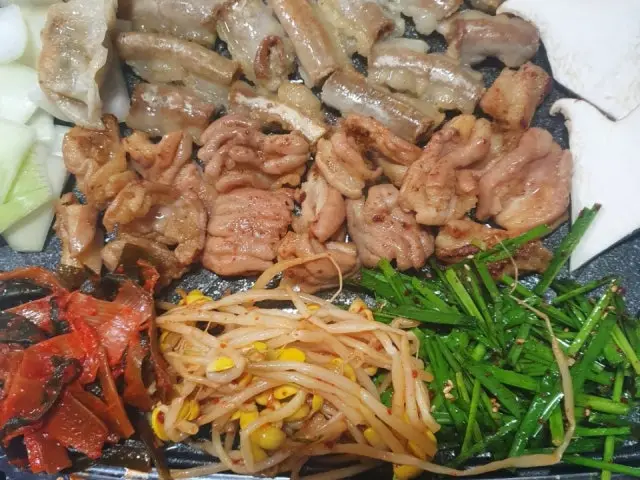 Jinumyeongpumgopchang Gopchang (Grilled Intestines) 2