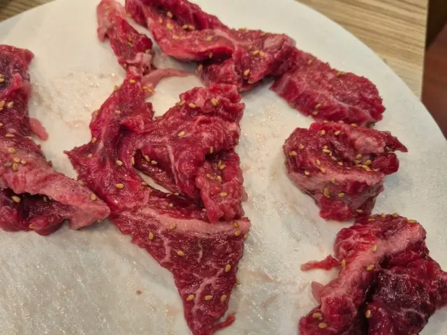 Hanumyeonggaguibaksa Galbi (Korean Short Ribs) 3