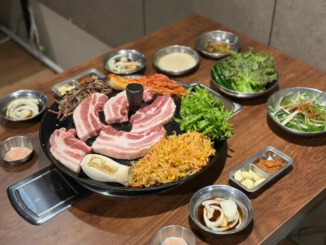 까꿍돼지 사당솥뚜껑삼겹살 본점 삼겹살 사진 1