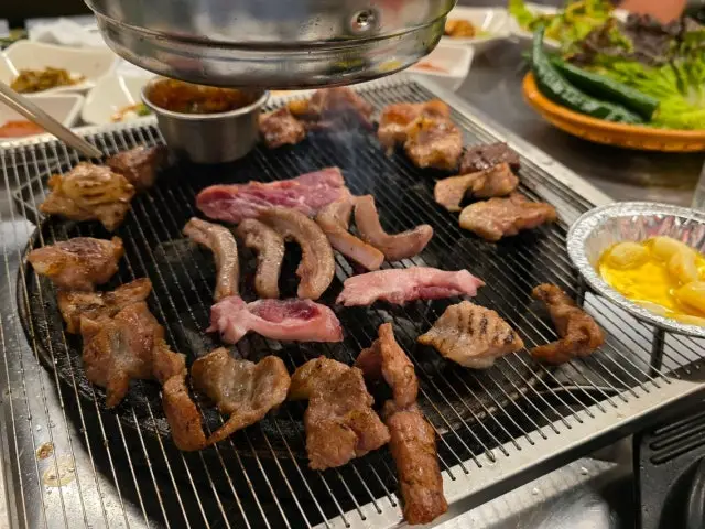 Pujutganchamsut コスパ焼肉 1