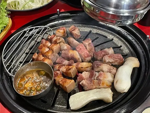 Jejuheukdwaeji Masidoni Photos 2