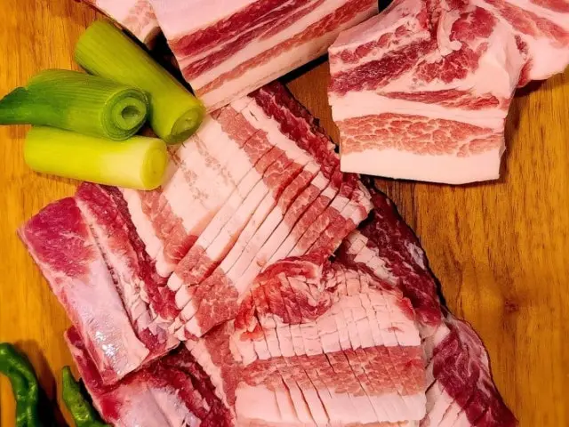 Seokjeonggalbi Galbi (Korean Short Ribs) 2