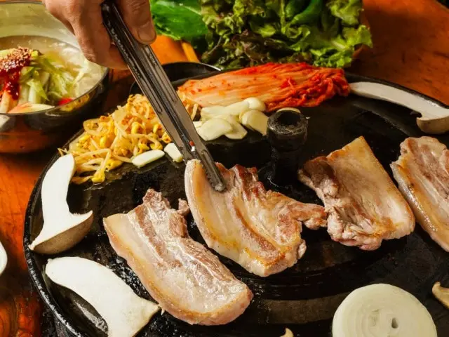 Naegajalganeunsamgyeopsaljip Samgyeopsal (Pork Belly BBQ) 1