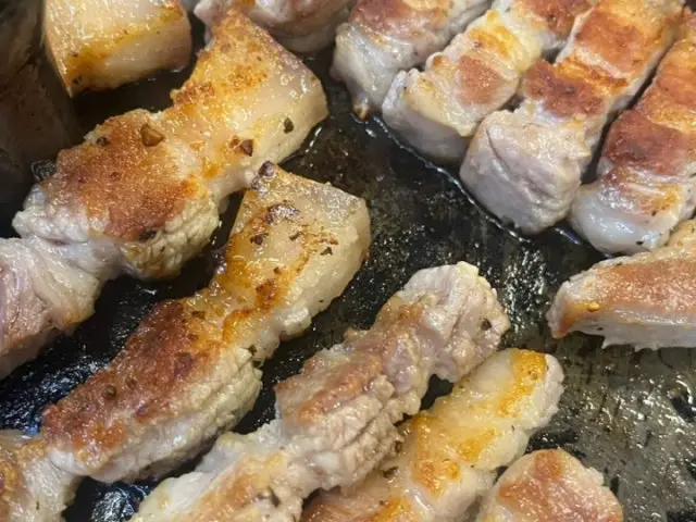Naegajalganeunsamgyeopsaljip Samgyeopsal (Pork Belly BBQ) 3