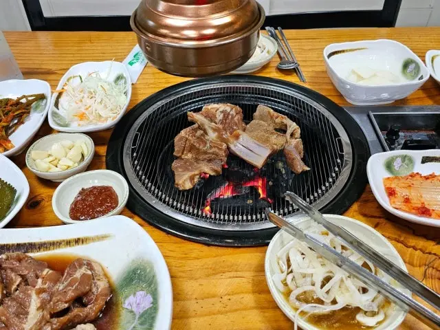 숯불곰갈비집 사진 1