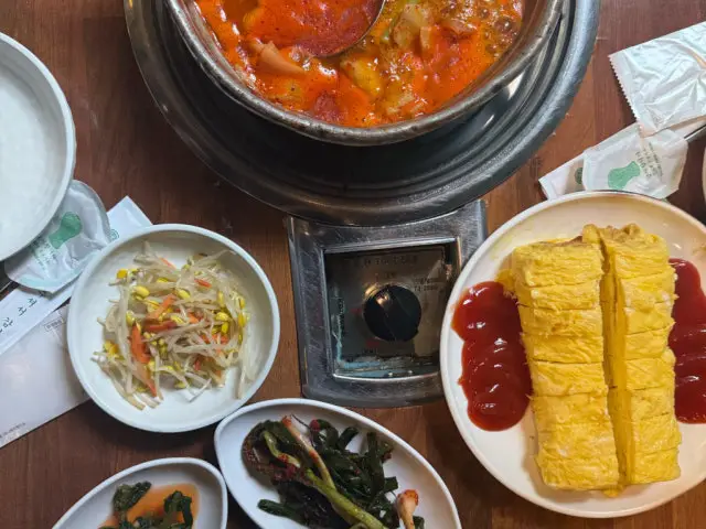 Yangpuni Deunggalbi 写真 2