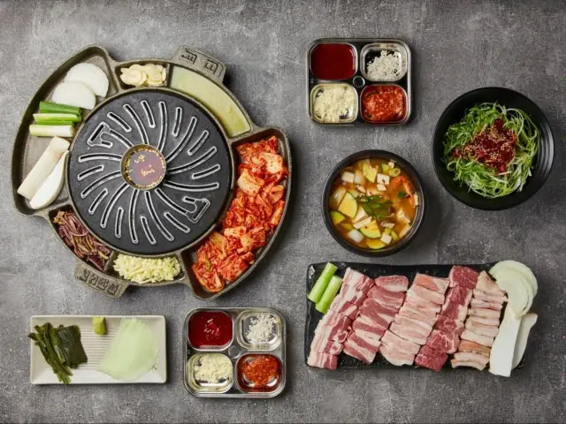Ilwolgogi Samgyeopsal (Pork Belly BBQ) 2